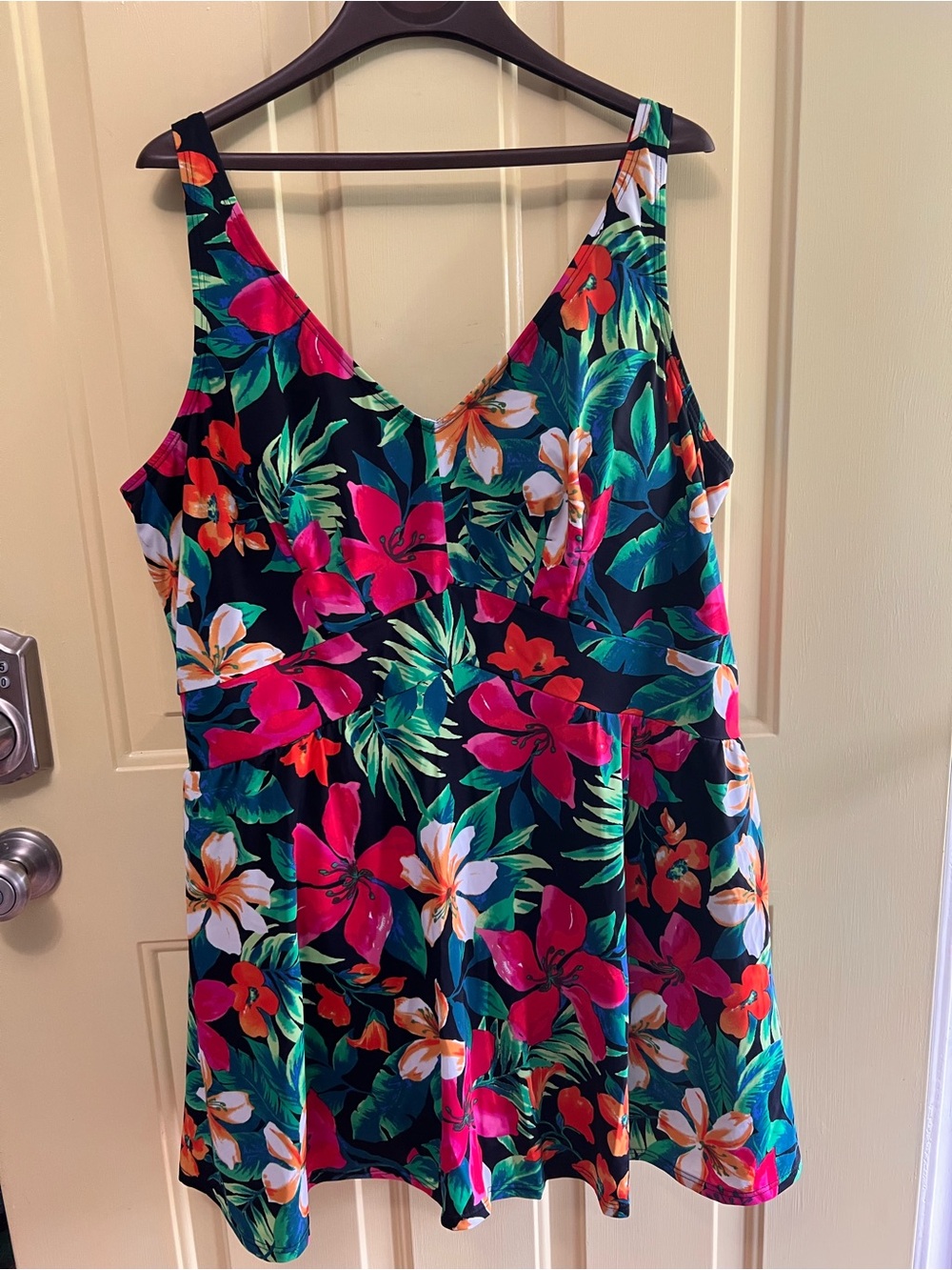 Beach Belle Swimsuit Swimdress Size 26 Tropical Floral One Piece Plus Shelf Bra